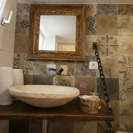 52 Apartment Monopoli